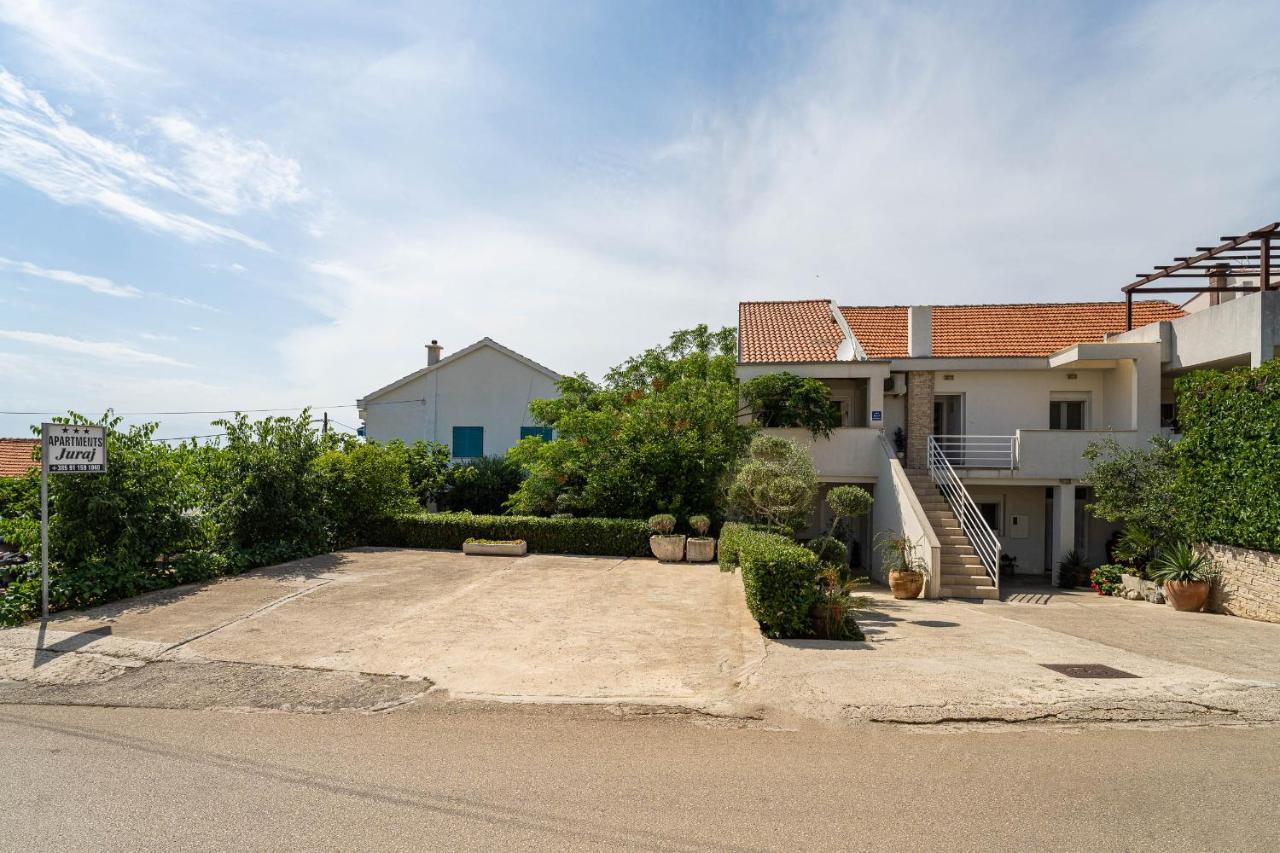 Apartments Juraj Petrčane Kültér fotó